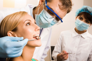 Sourire Plateau Paro Plateau Clinique de parodontie et d'implantologie du Plateau Montreal Clinique Dentaire Dentistes