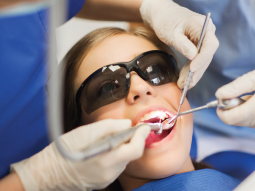 Paro Plateau Clinique de parodontie et d'implantologie du Plateau Montreal Clinique Dentaire Dentistes